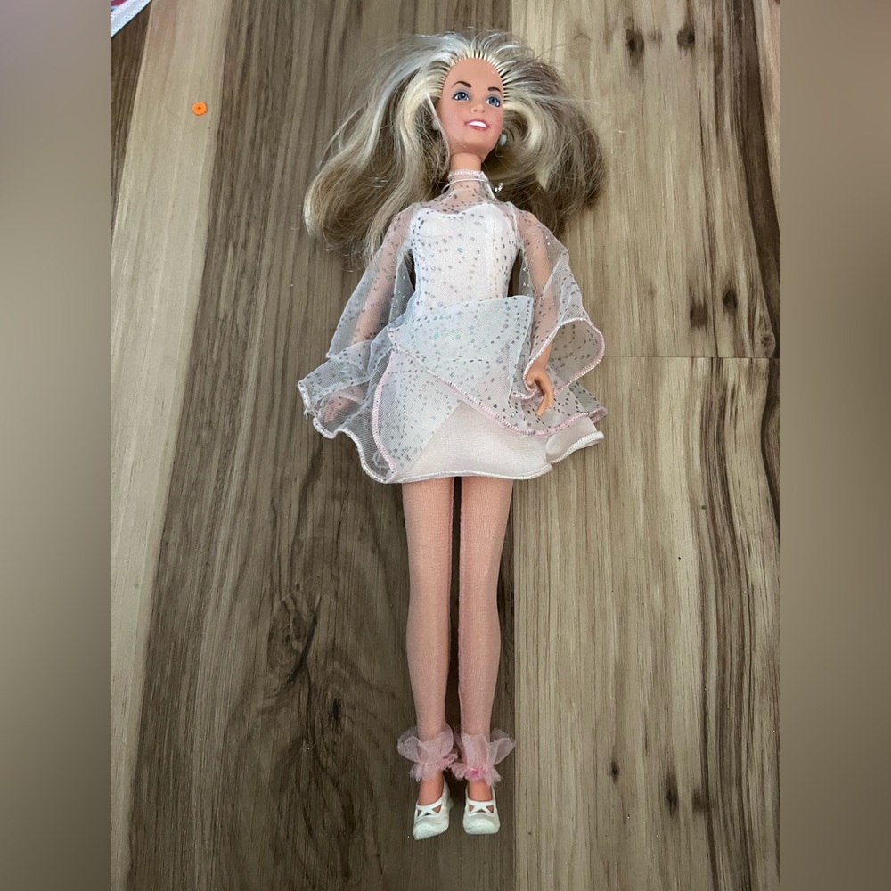 1997 Kenner Sabrina The Teenage Witch Doll  #61710 Vintage Melissa Joan Hart